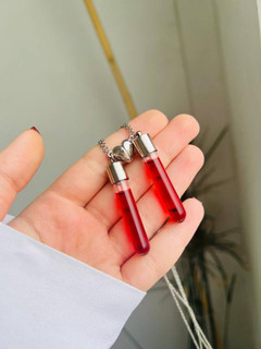 گردنبند ست کاپلی شیشه خون (مگنتی)